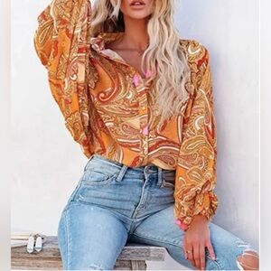 Flying Tomato Yellow Paisley Button-Down Shirt with Pink Accents. NWT.